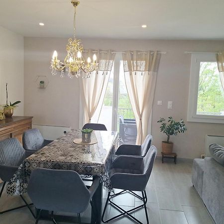 Agreable Maison Avec Jardin A ジョアンヴィル エクステリア 写真