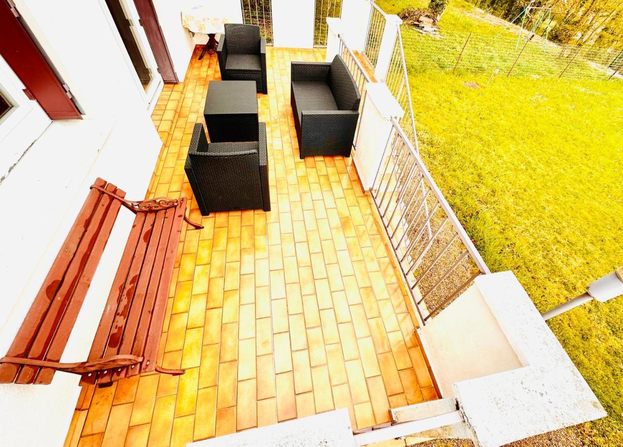 Agreable Maison Avec Jardin A ジョアンヴィル エクステリア 写真