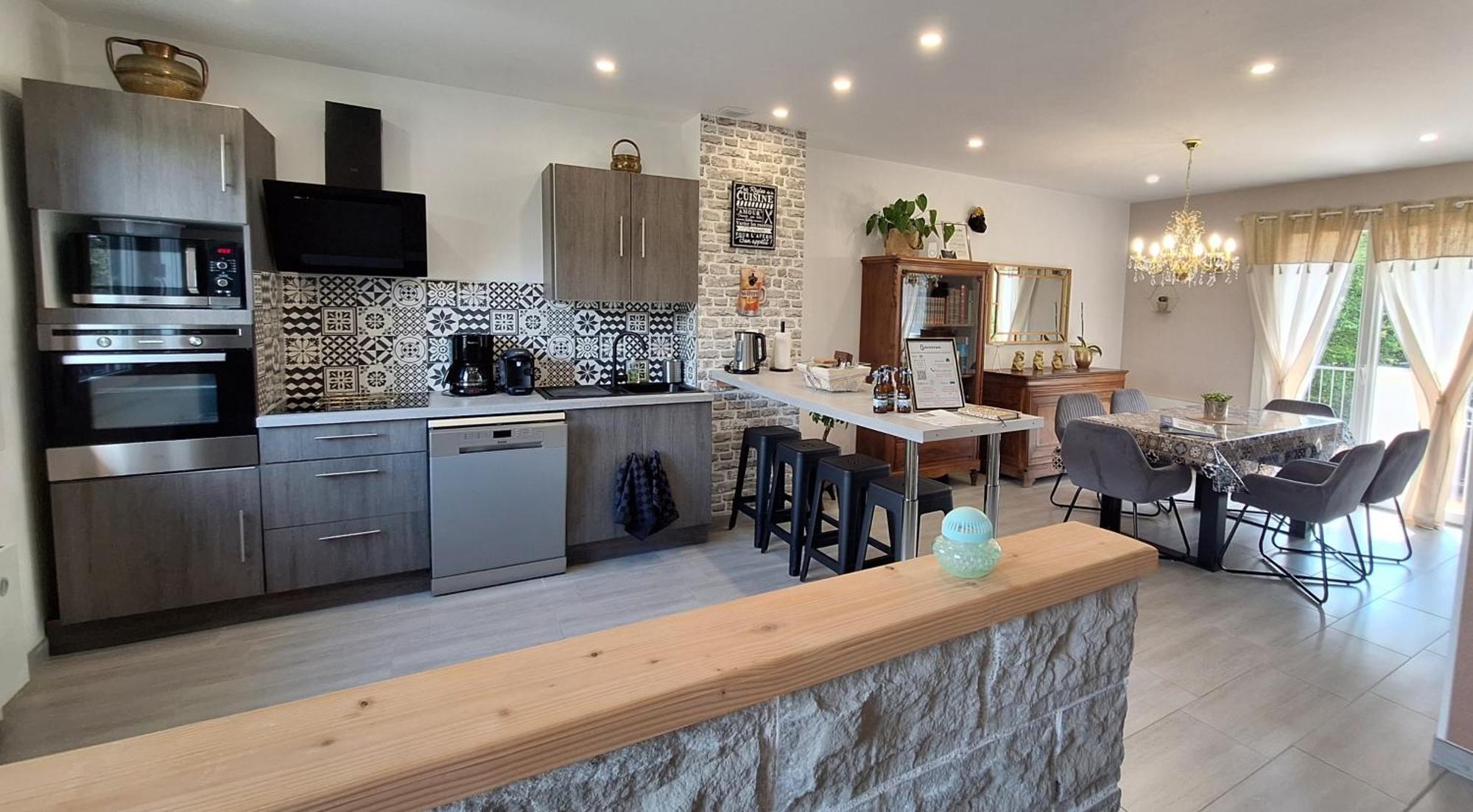 Agreable Maison Avec Jardin A ジョアンヴィル エクステリア 写真